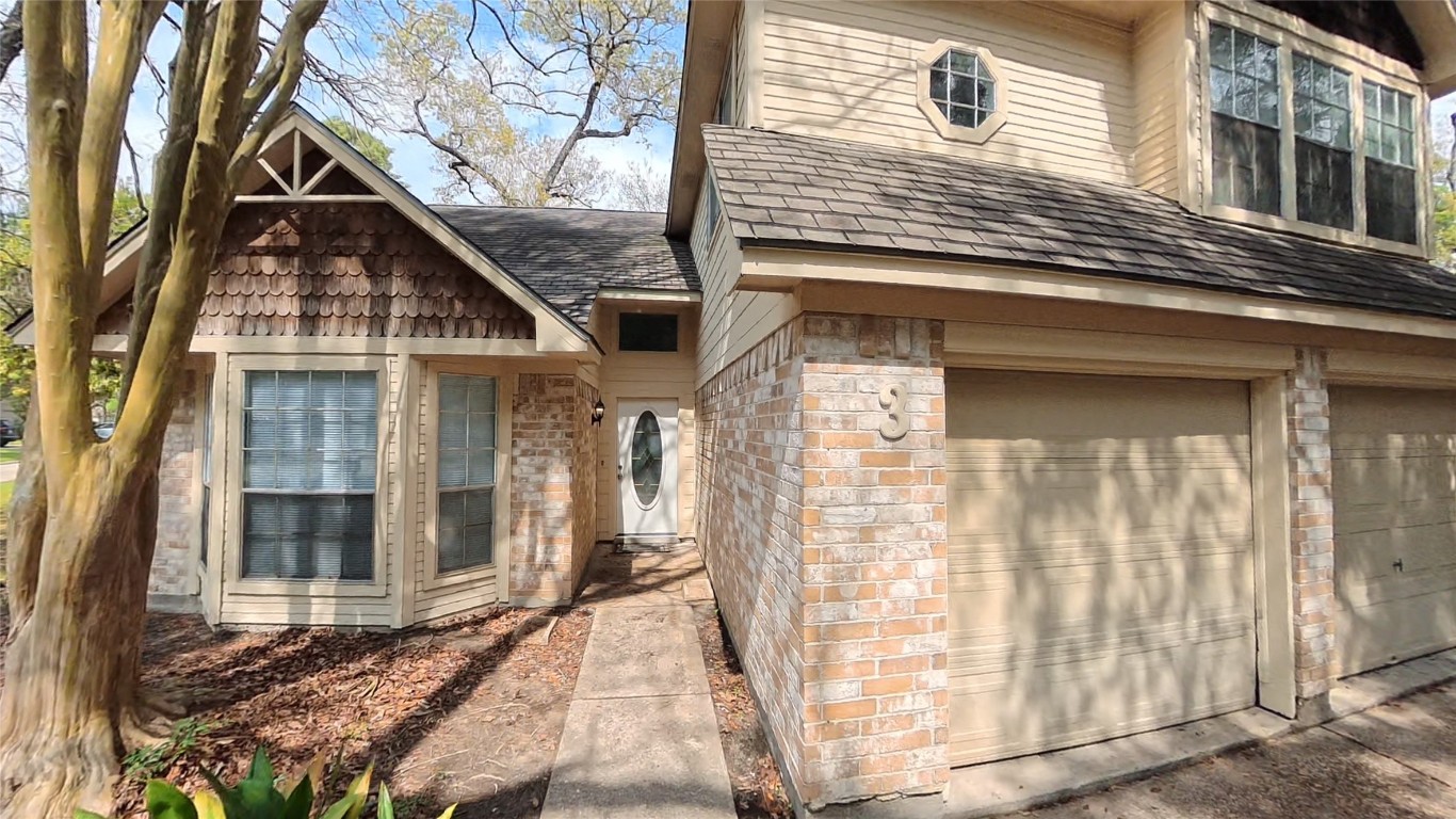 3 Rain Walk Court Property Photo 3