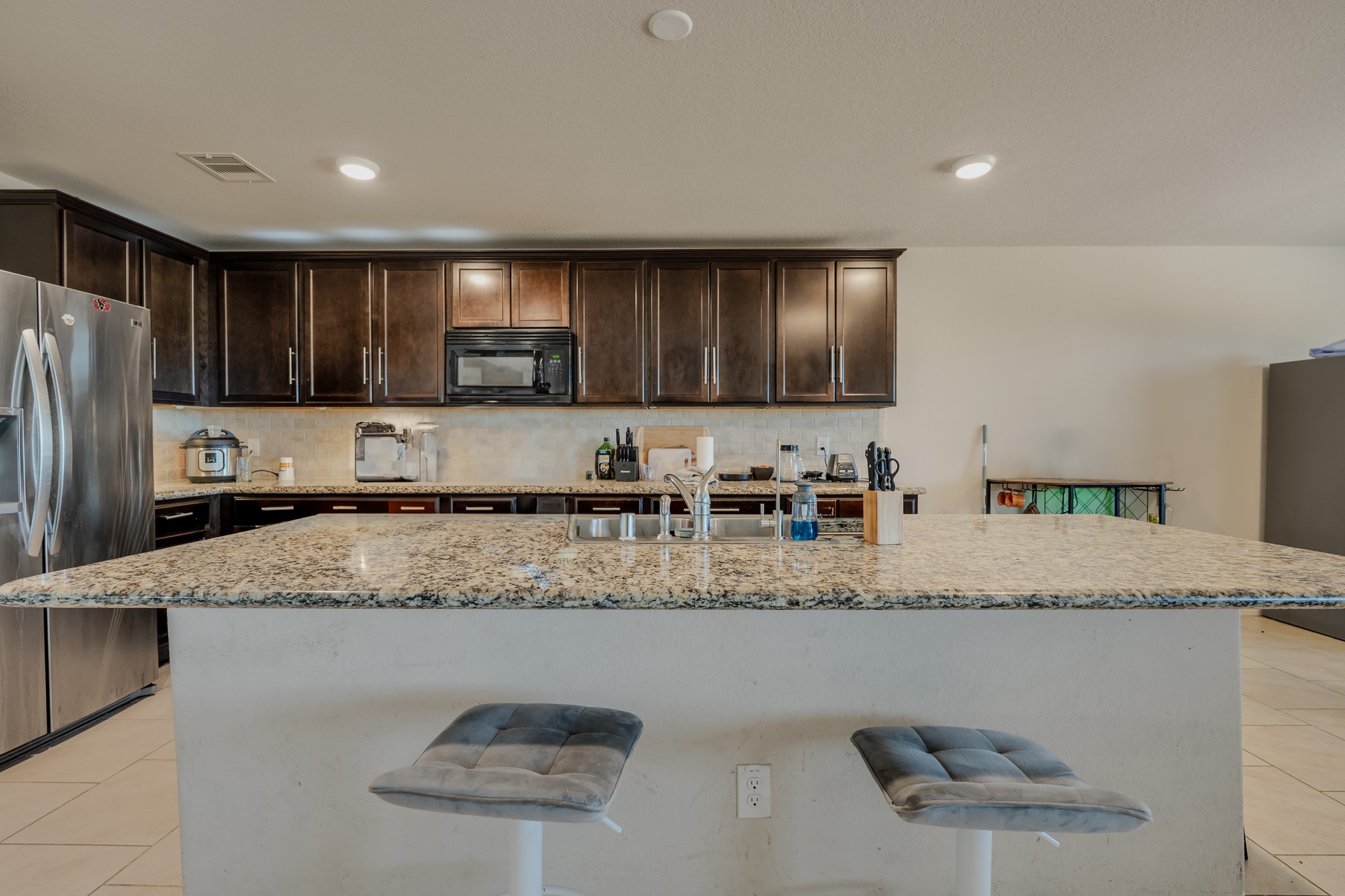 18210 Stephanotis Trace Property Photo 5