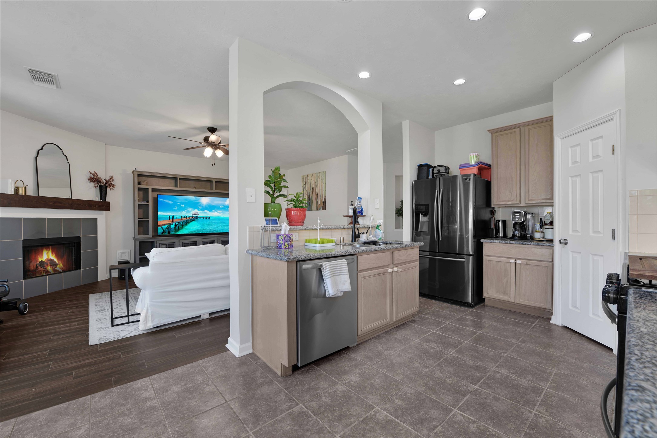 19106 Spring Meadows Lane Property Photo 3