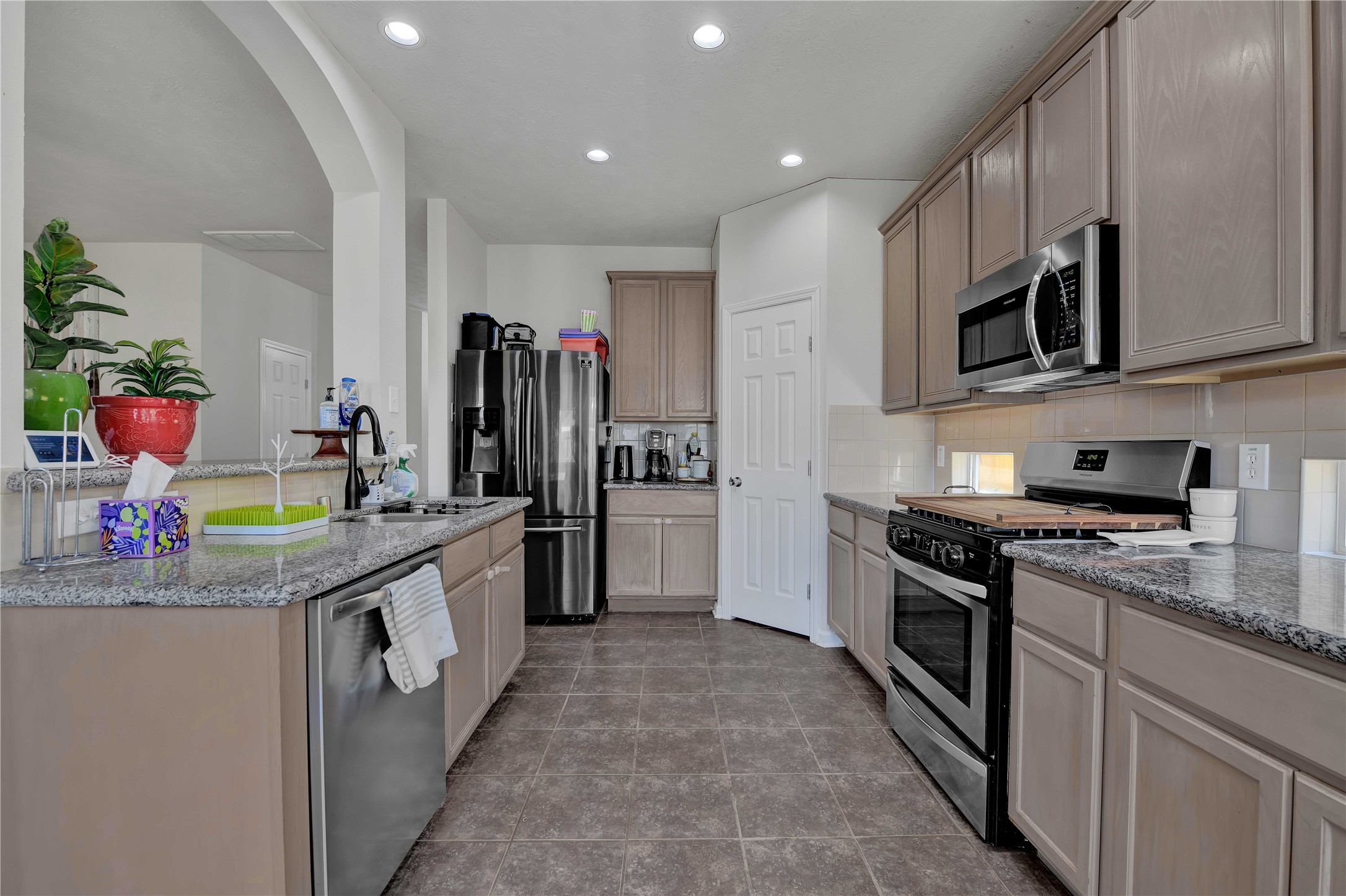 19106 Spring Meadows Lane Property Photo 10