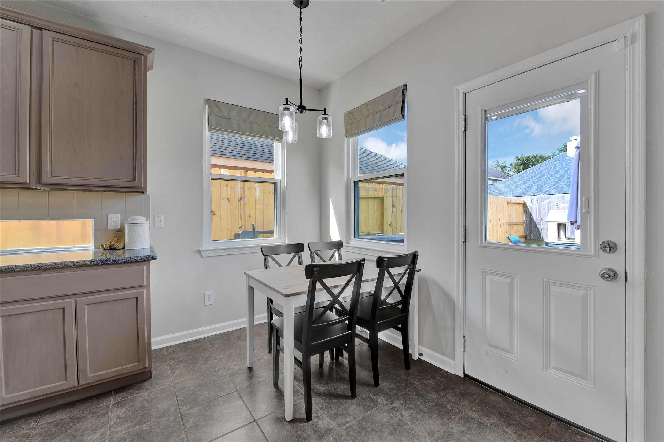 19106 Spring Meadows Lane Property Photo 13