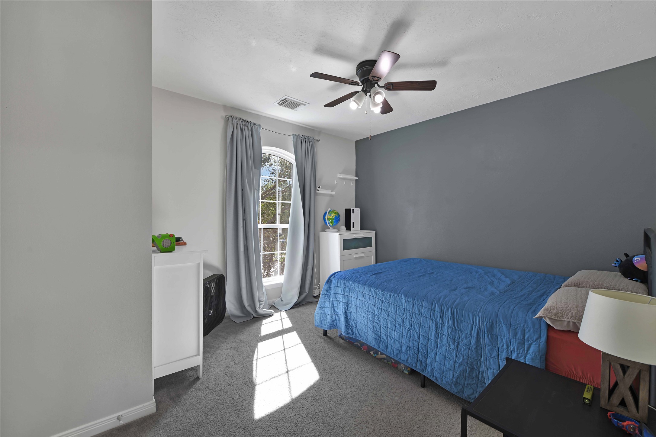 19106 Spring Meadows Lane Property Photo 24