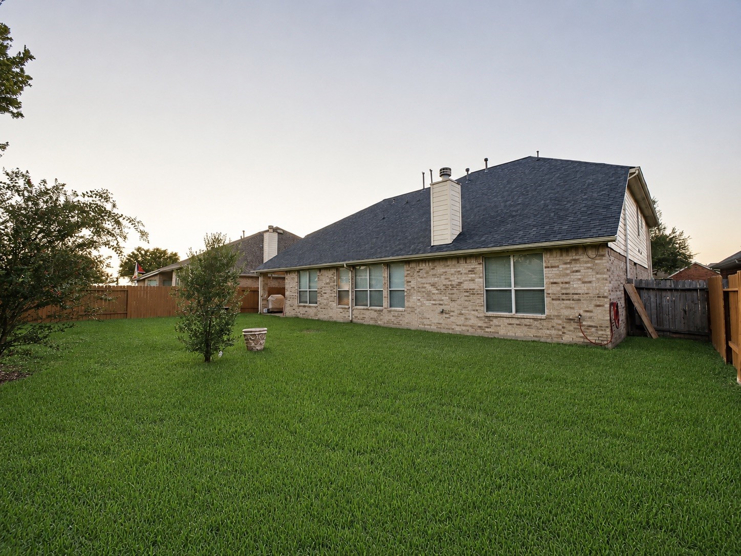 1752 Silver Bend Drive Property Photo 40