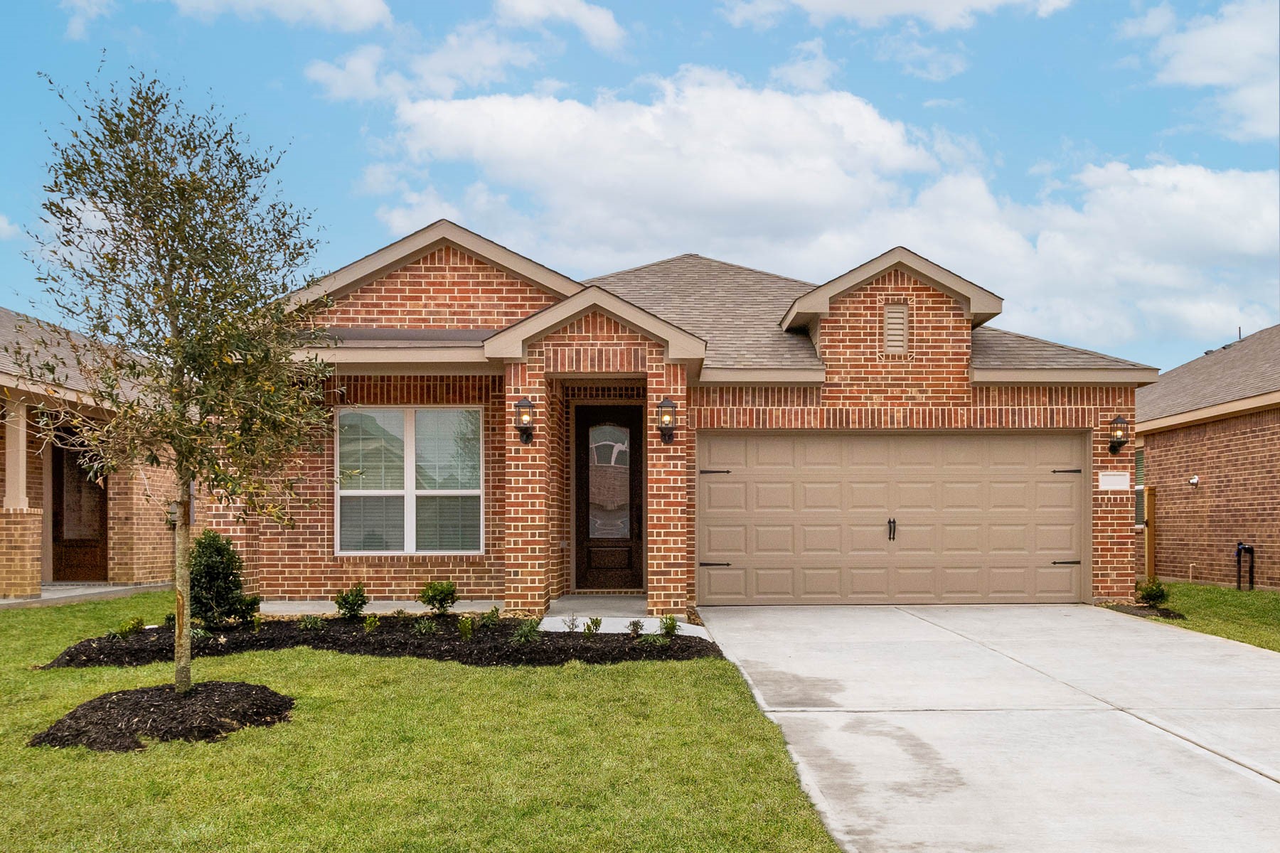 1110 Whispering Winds Drive Property Photo 1