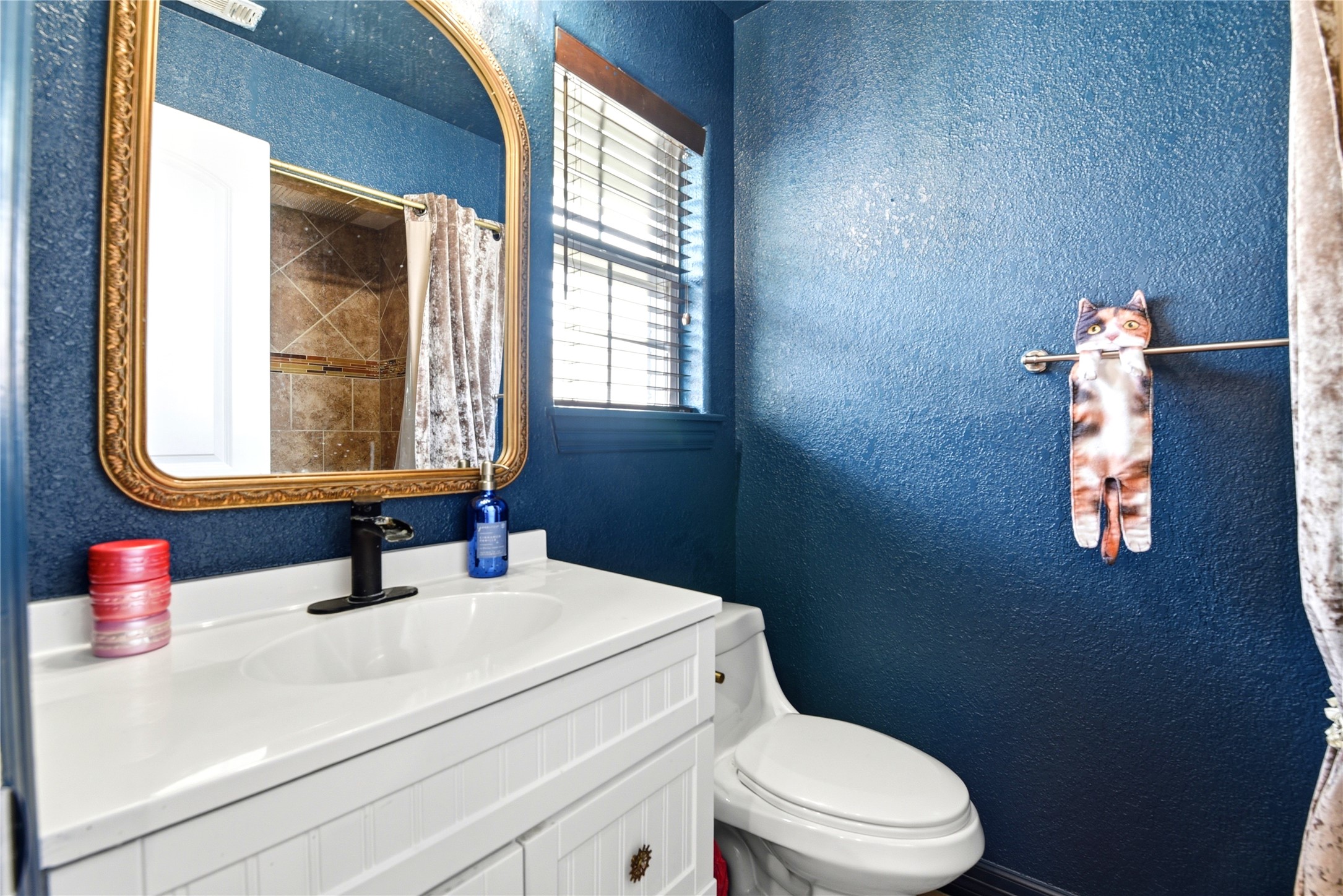 412 Inwood Drive Property Photo 33