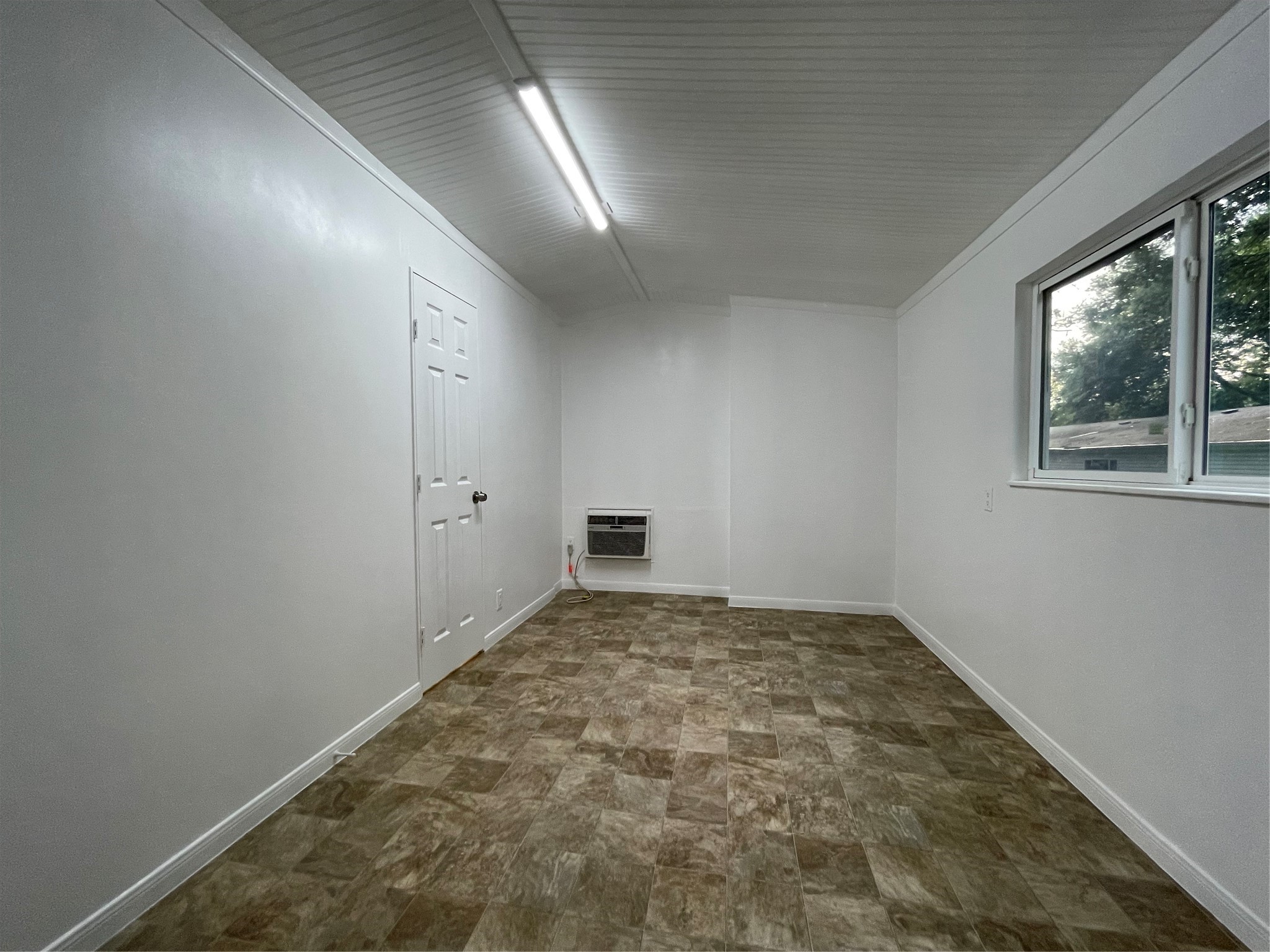 25934 Pine Drive Property Photo 6