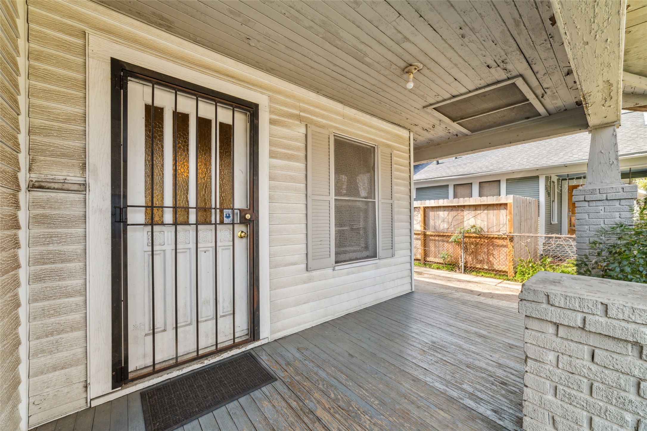 1110 W Gardner Street Property Photo 4