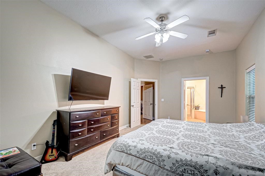 110 Monterrey Road W Property Photo 6