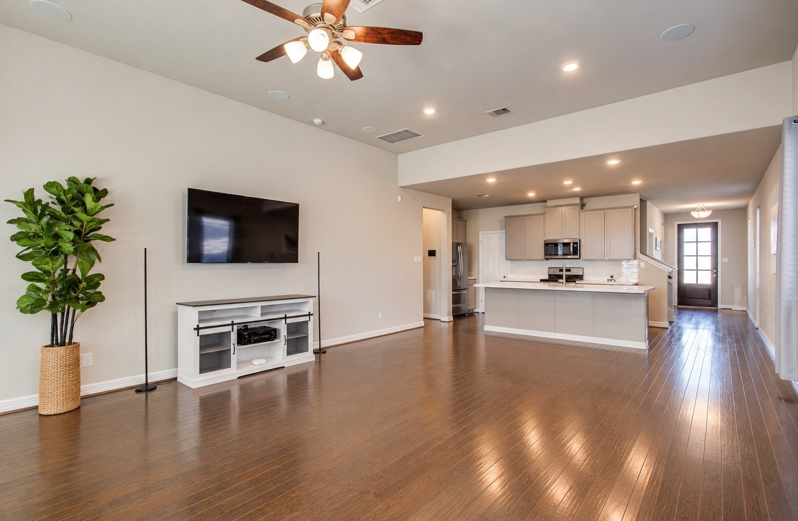 10317 Russell Pines Drive Property Photo 7