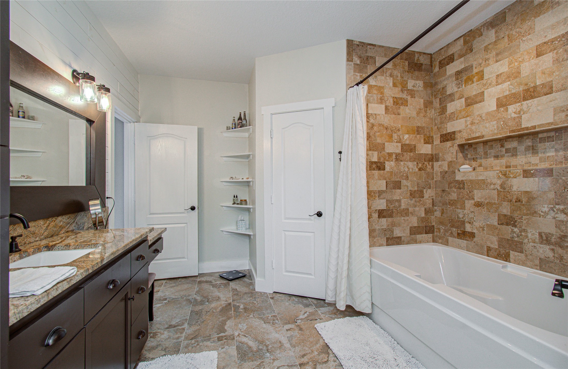 9501 Gene Street Property Photo 29