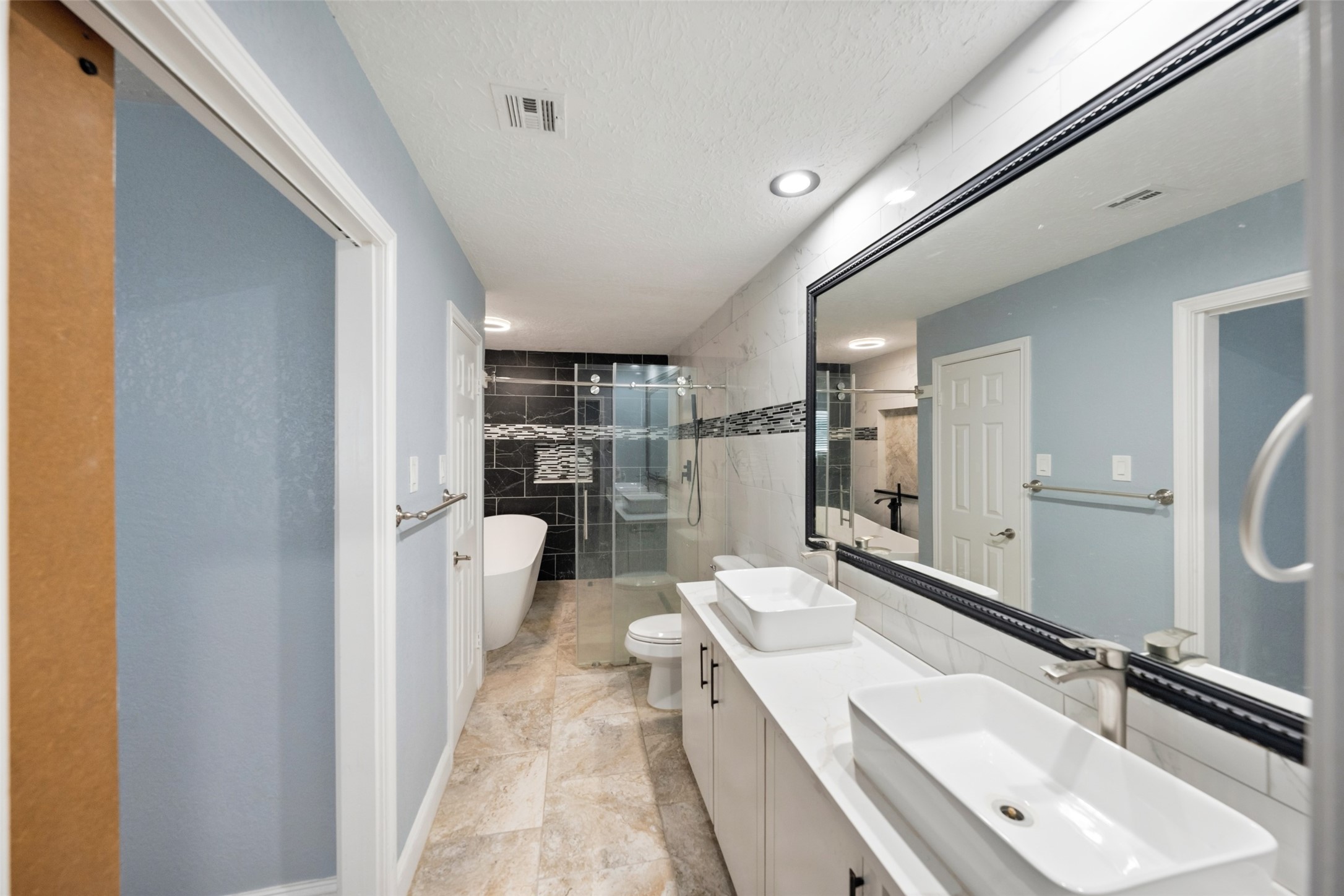 3211 N Park Drive Property Photo 12