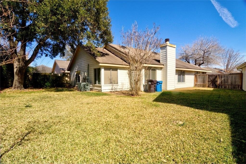 1707 Windy Meadow Drive Property Photo 5