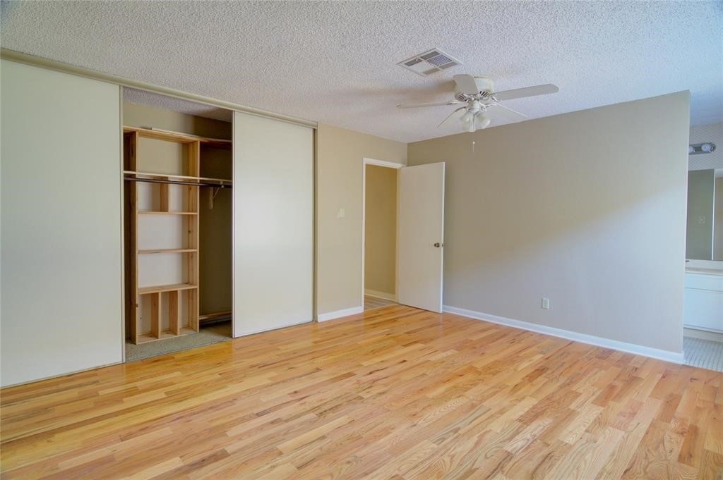 1707 Windy Meadow Drive Property Photo 9