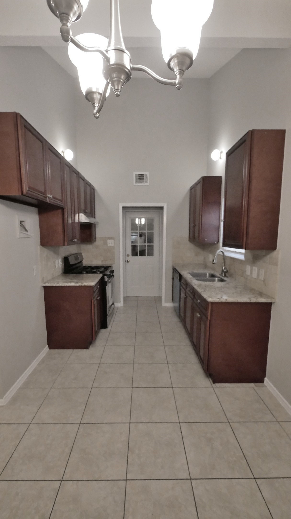 1018 Three Forks Property Photo 5