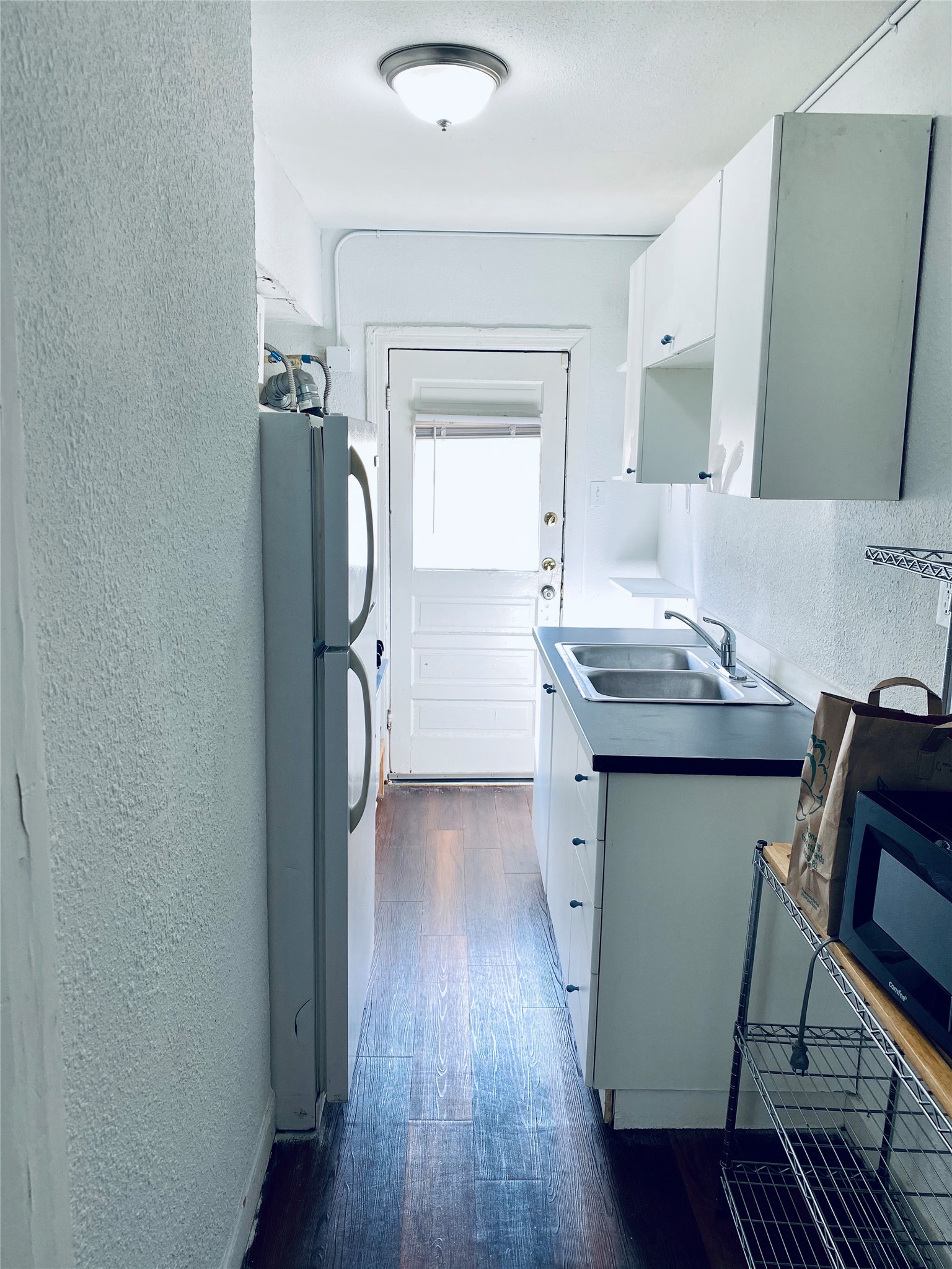 1 Sidney Street 3 Property Photo 8