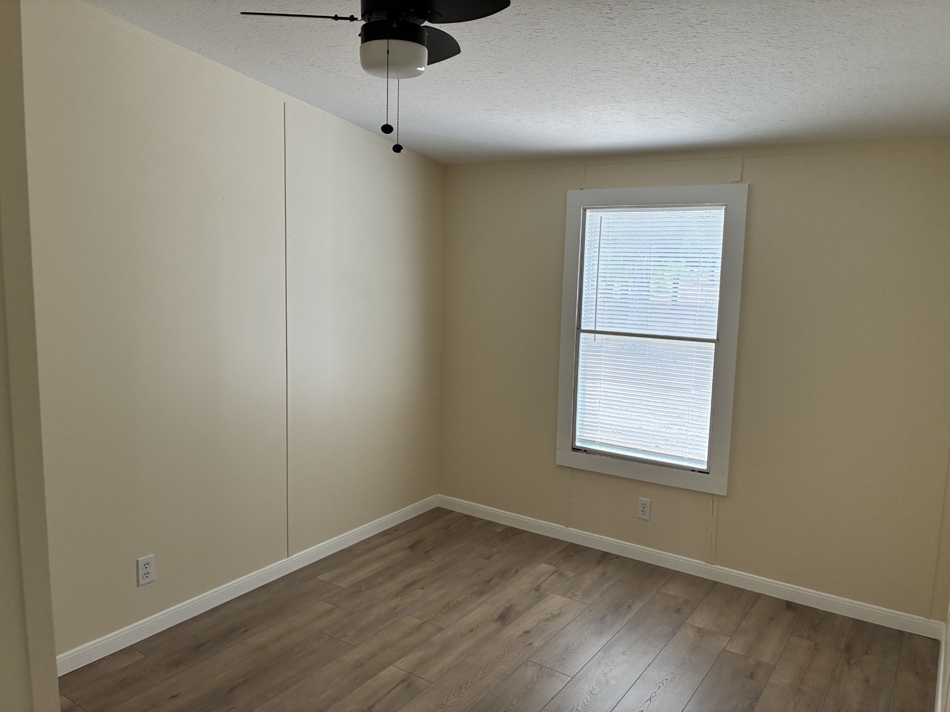 1160 Alleyton Road Property Photo 8