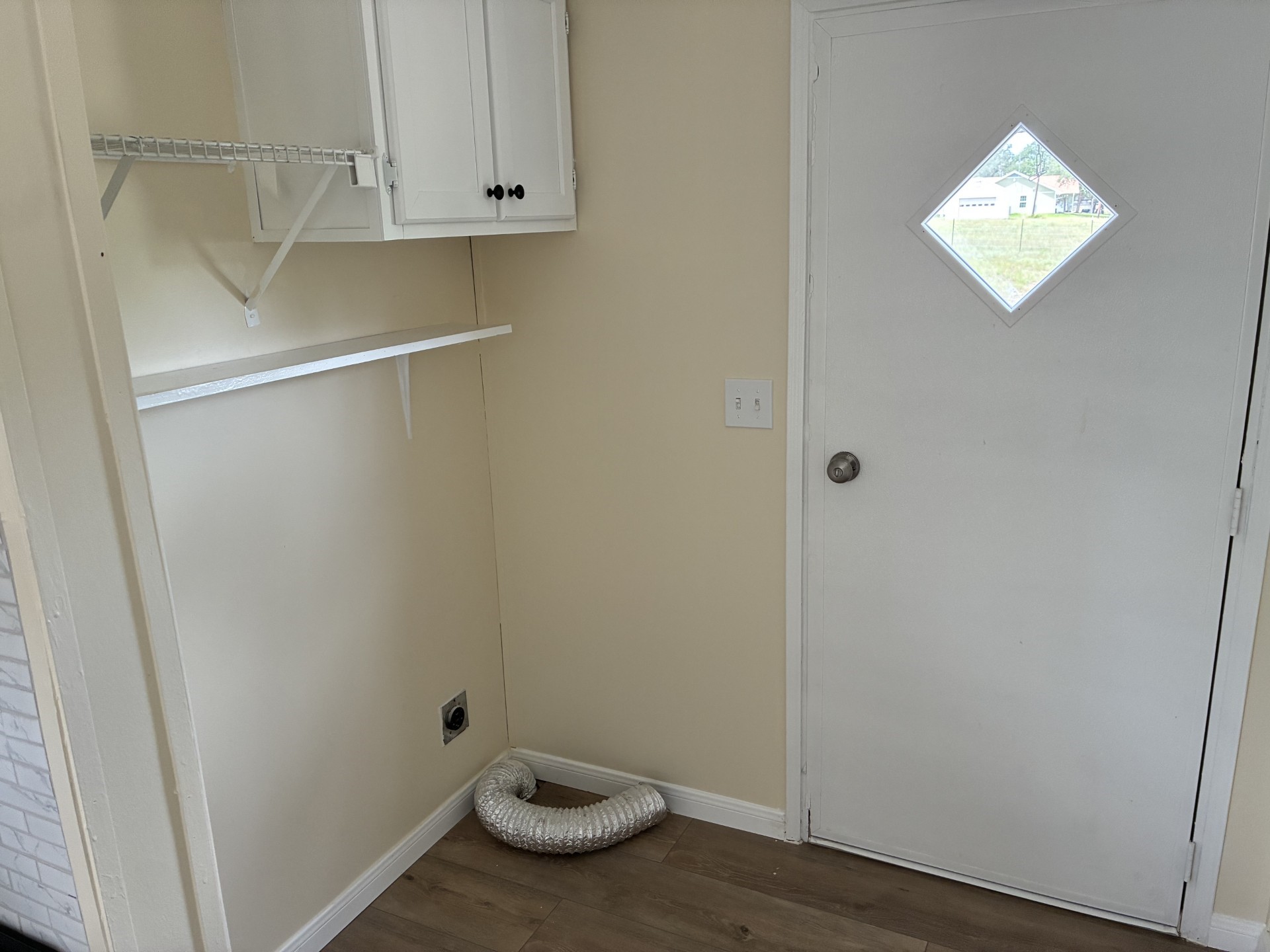 1160 Alleyton Road Property Photo 14