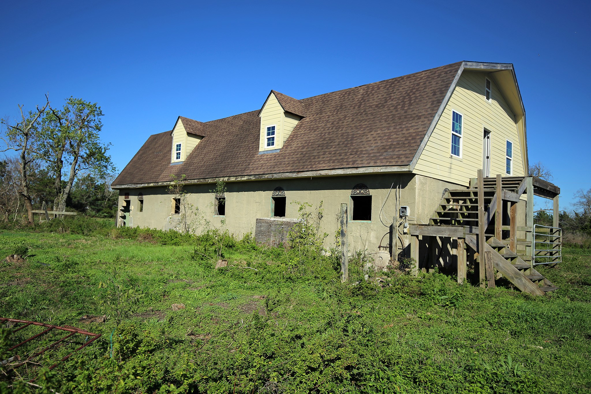 11016 4th 1/2 Street Property Photo 13