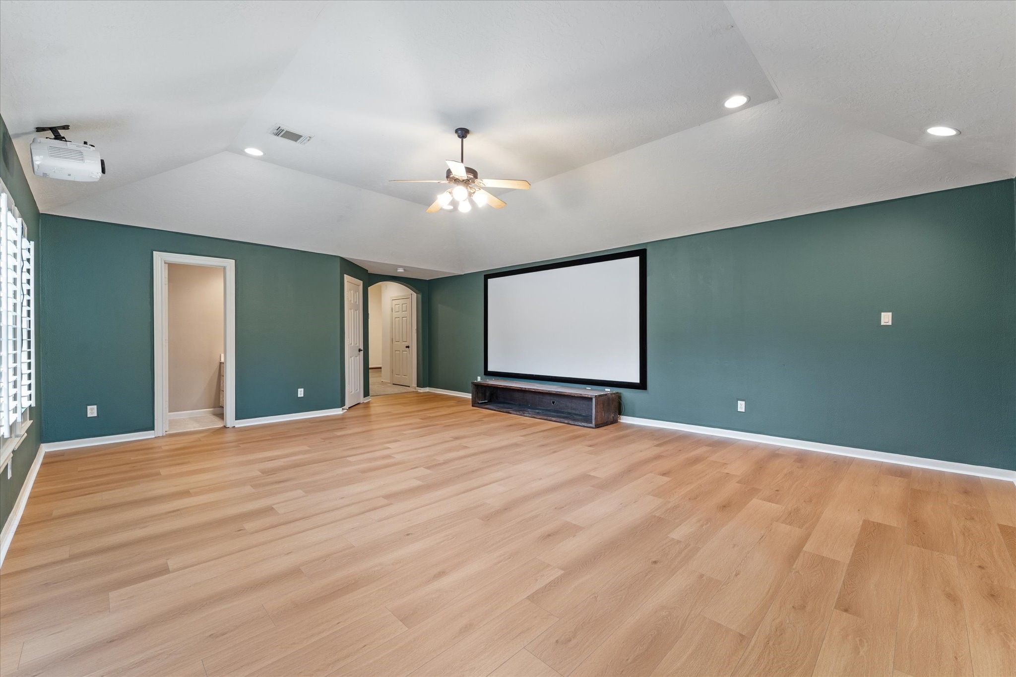 28331 Hollow Springs Lane Property Photo 34