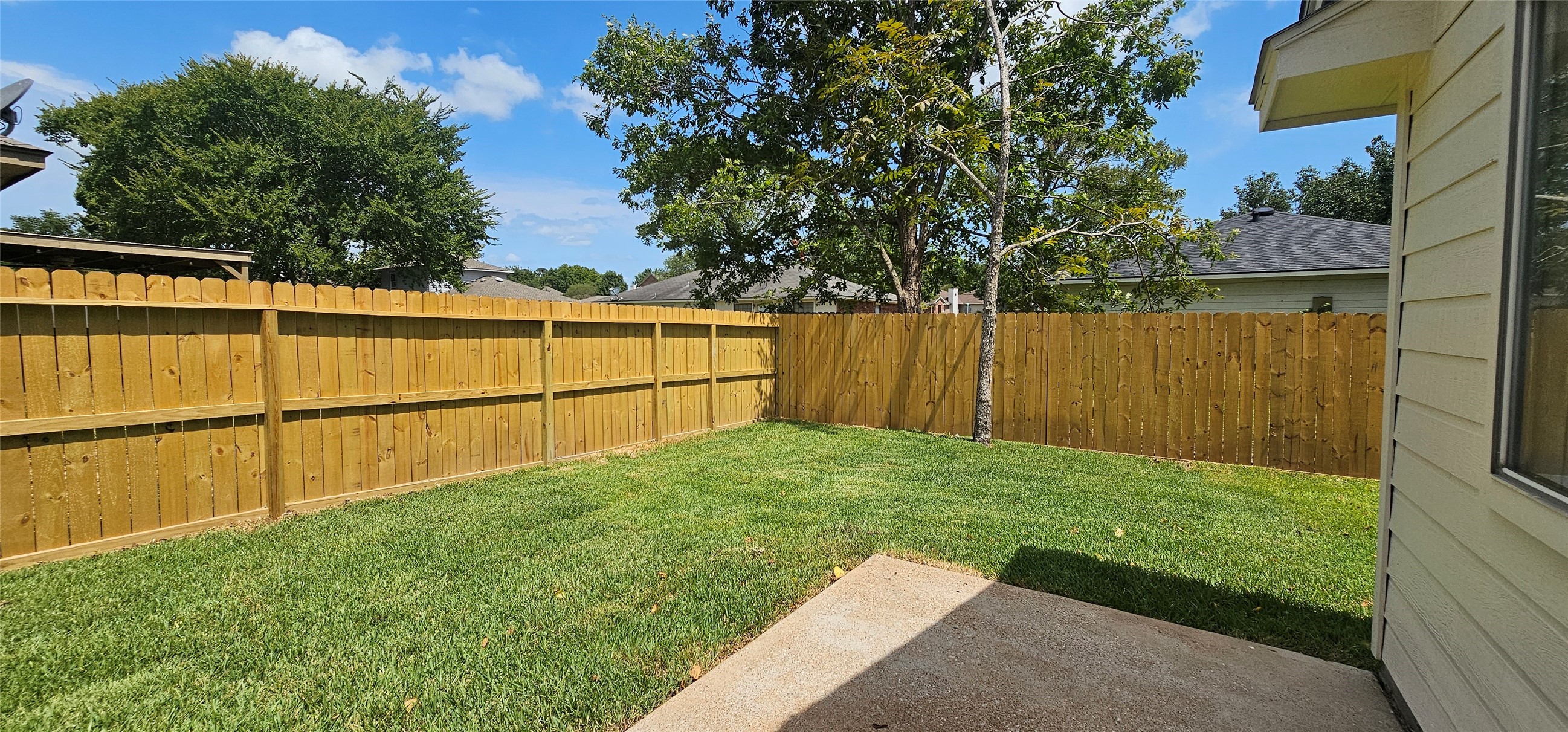 10538 Twin Circles Drive Property Photo 4