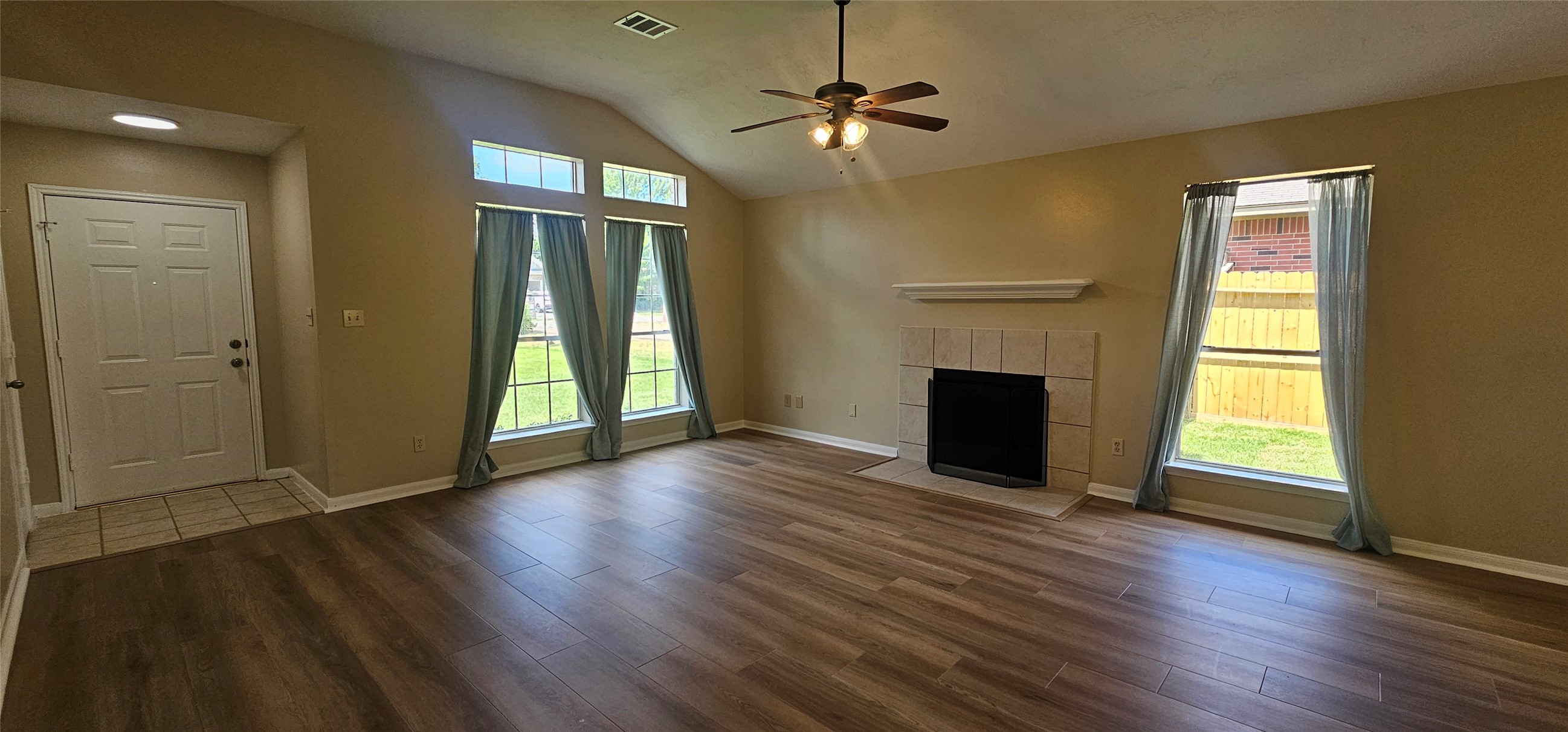 10538 Twin Circles Drive Property Photo 5