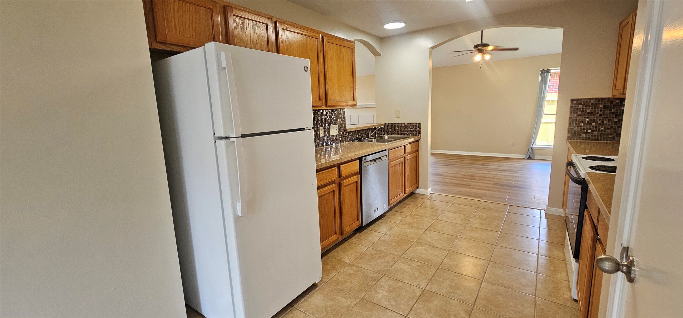 10538 Twin Circles Drive Property Photo 16
