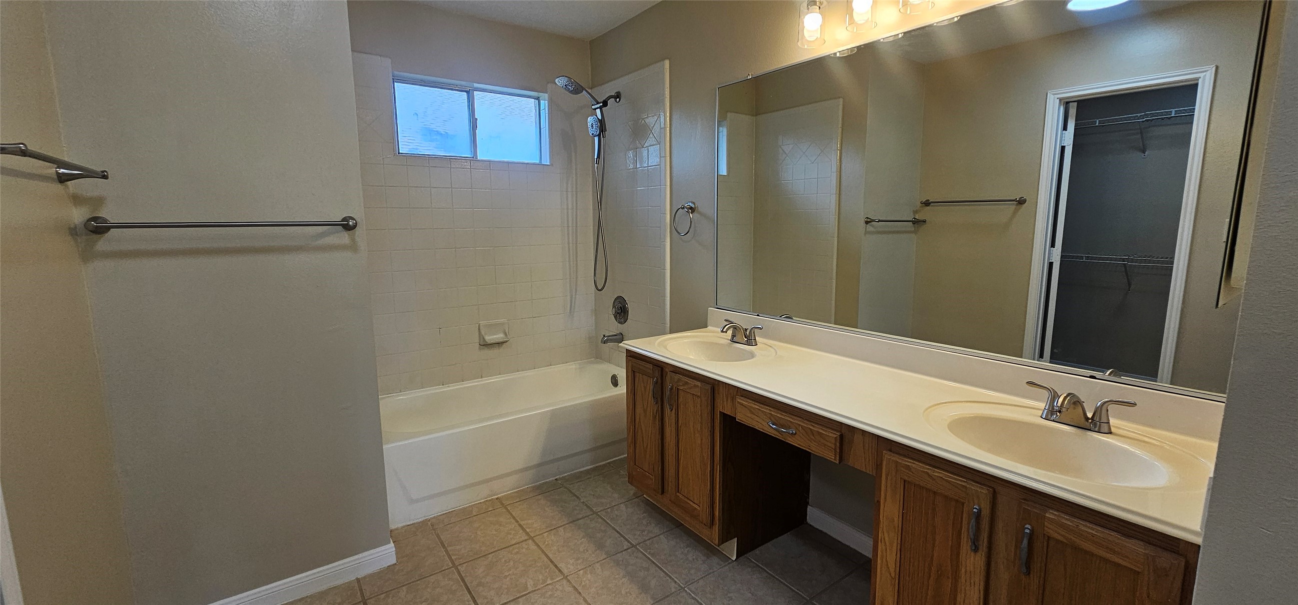 10538 Twin Circles Drive Property Photo 21