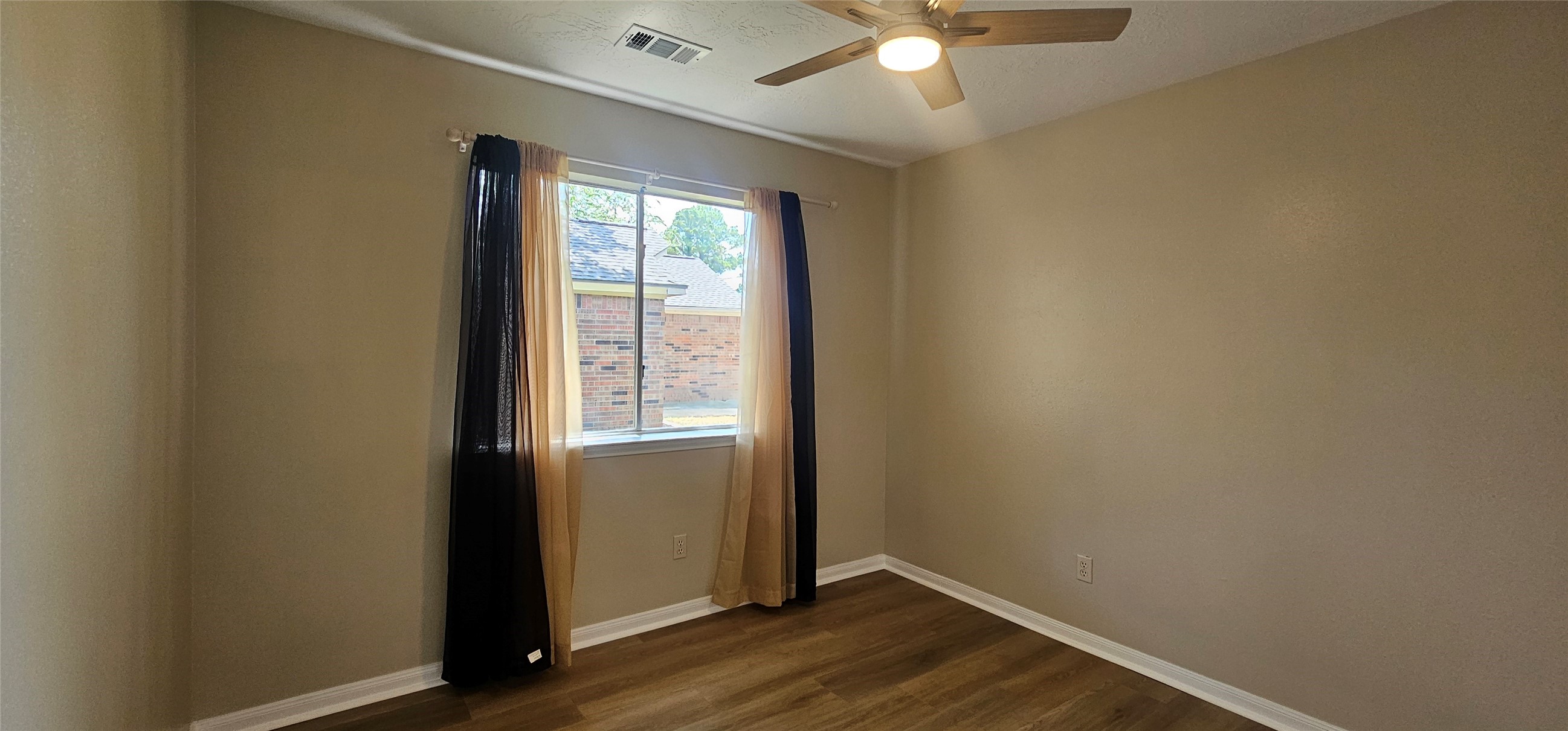 10538 Twin Circles Drive Property Photo 28