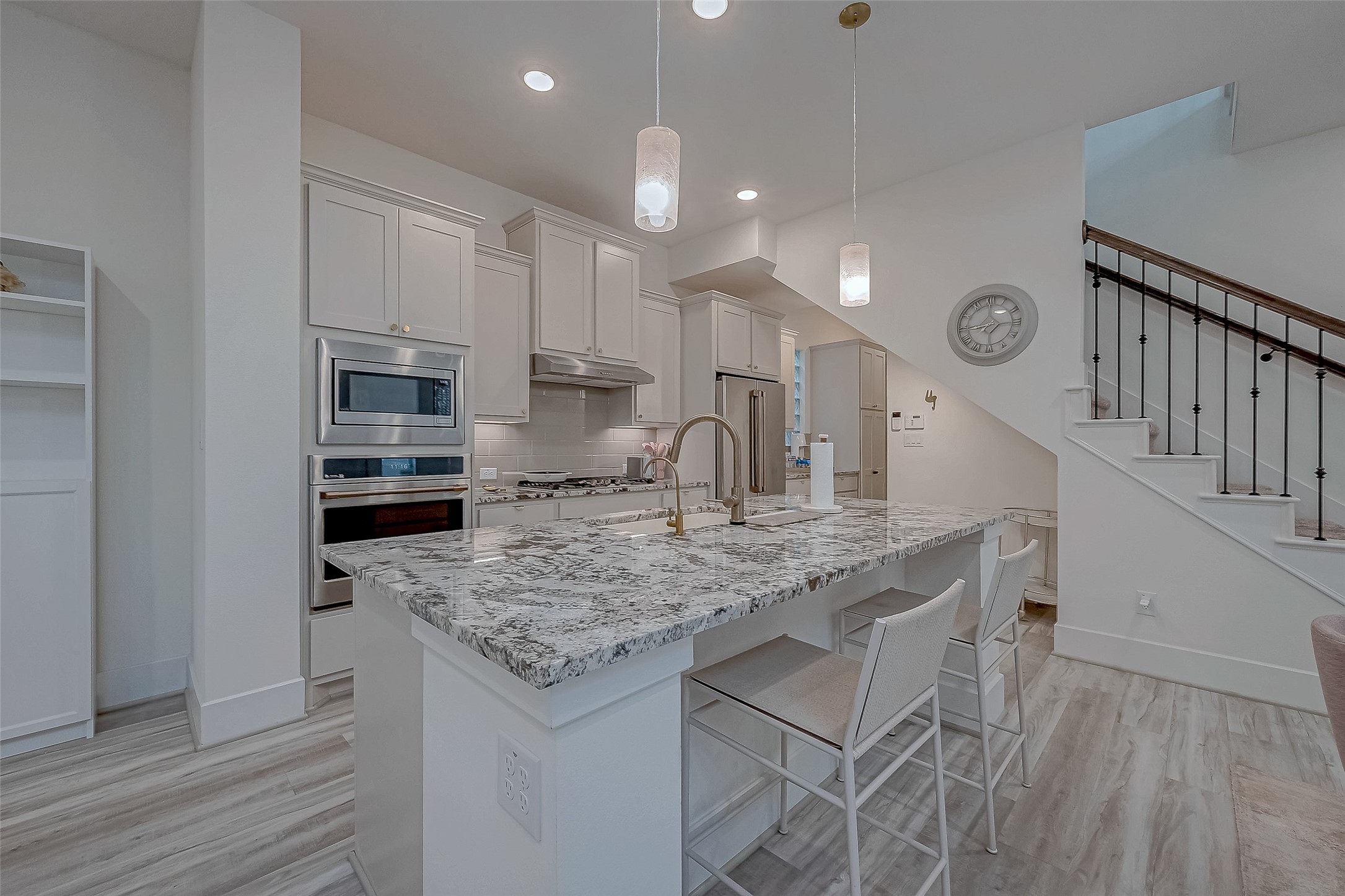 5038 Galahad Court Property Photo 13