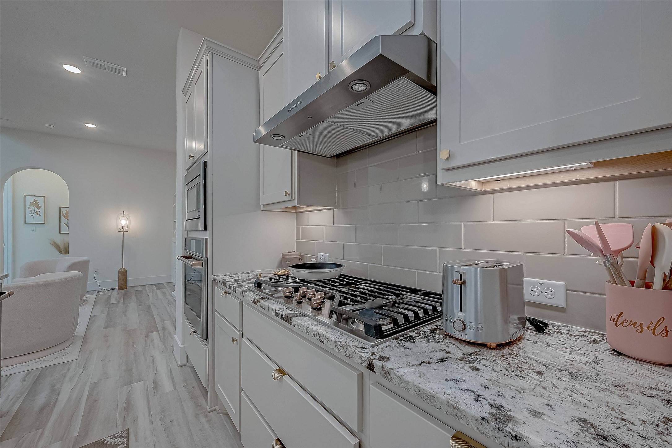 5038 Galahad Court Property Photo 16