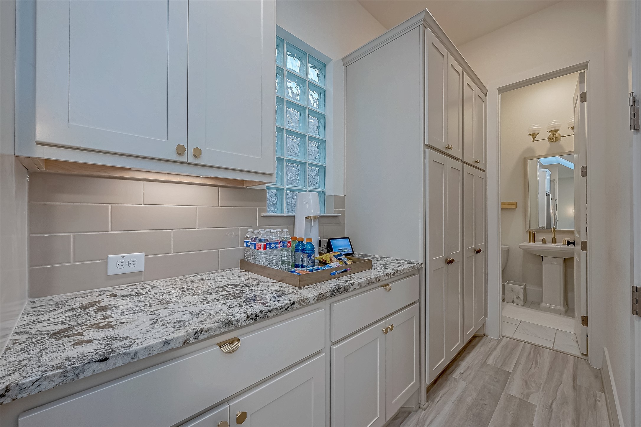 5038 Galahad Court Property Photo 19
