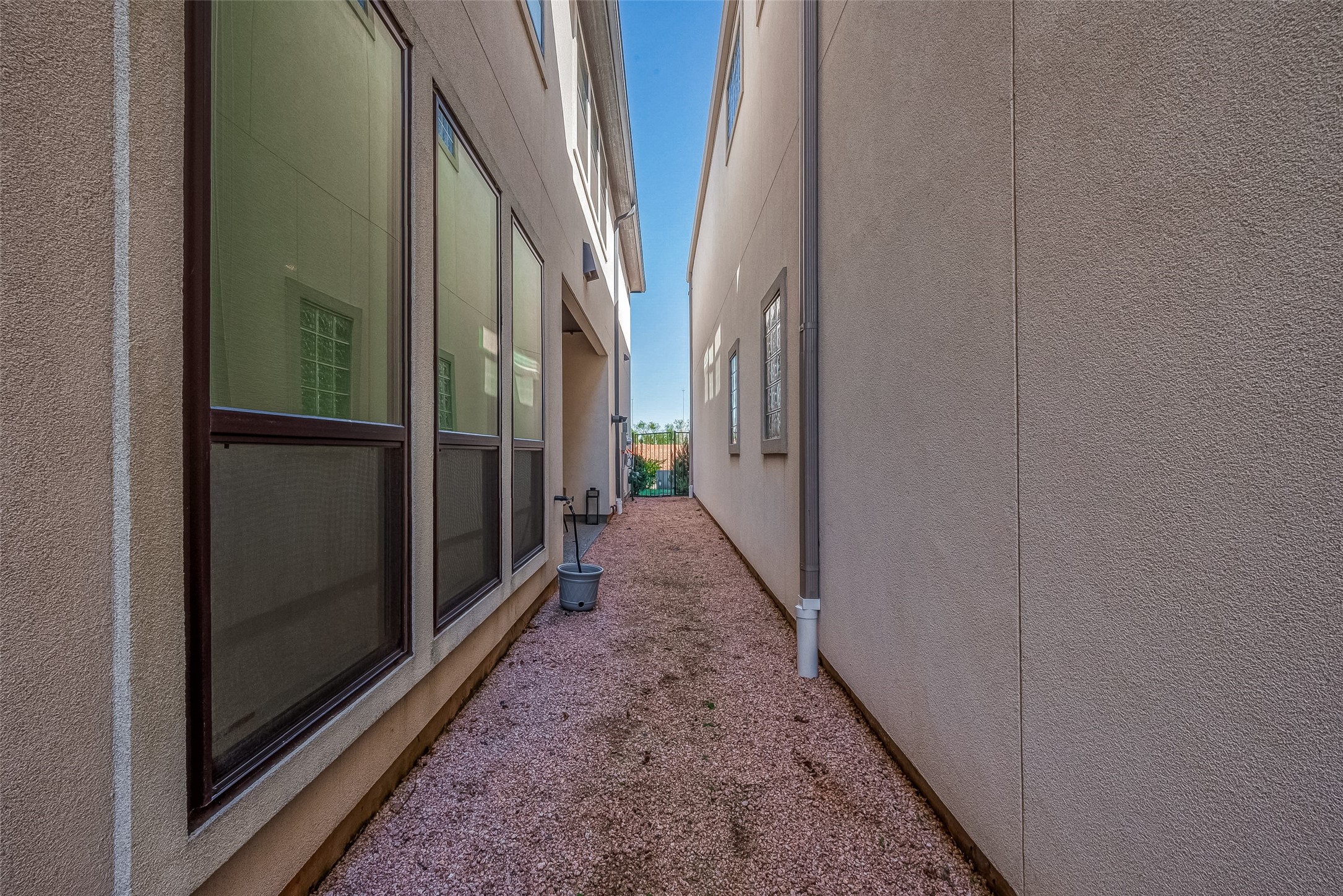 5038 Galahad Court Property Photo 45