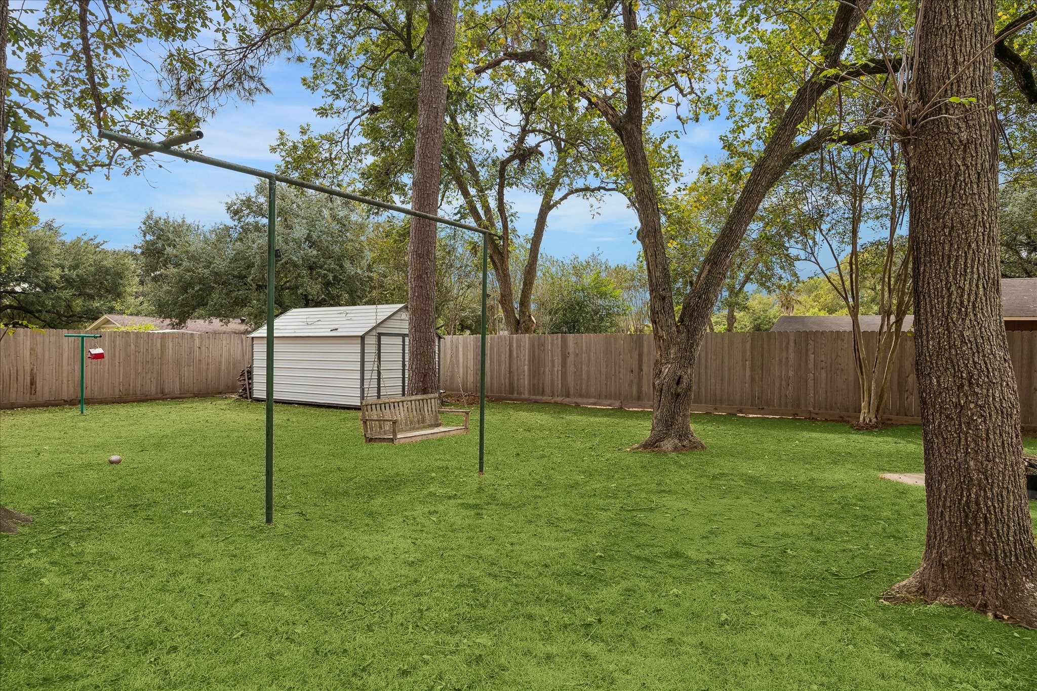 317 Harbert Street Property Photo 25