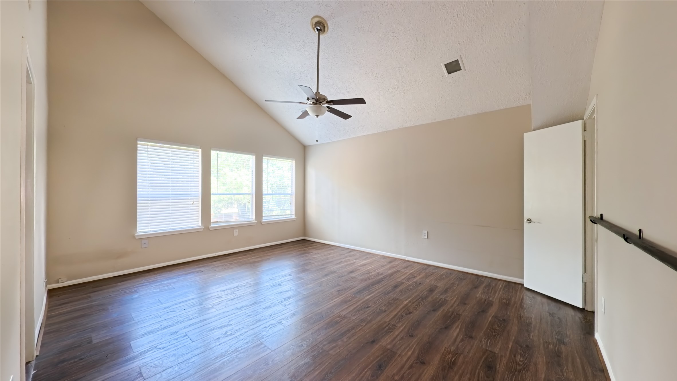 17826 Mahogany Forest Drive Property Photo 16