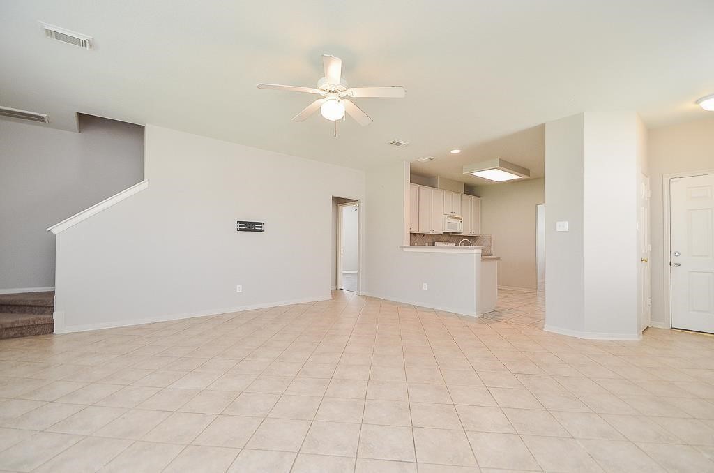 18334 Grove Brook Lane Property Photo 5