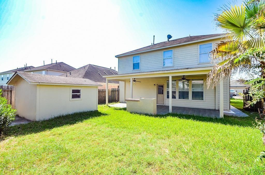 18334 Grove Brook Lane Property Photo 11