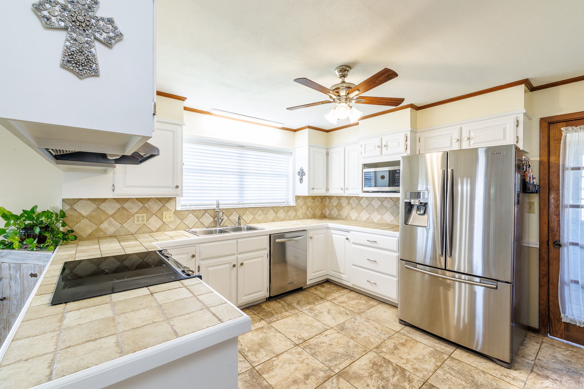 2110 Immenhauser Road Property Photo 9