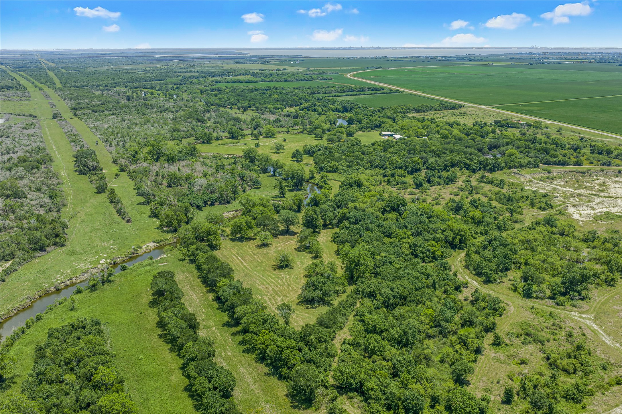 4516 Fm 1090 N Property Photo 5