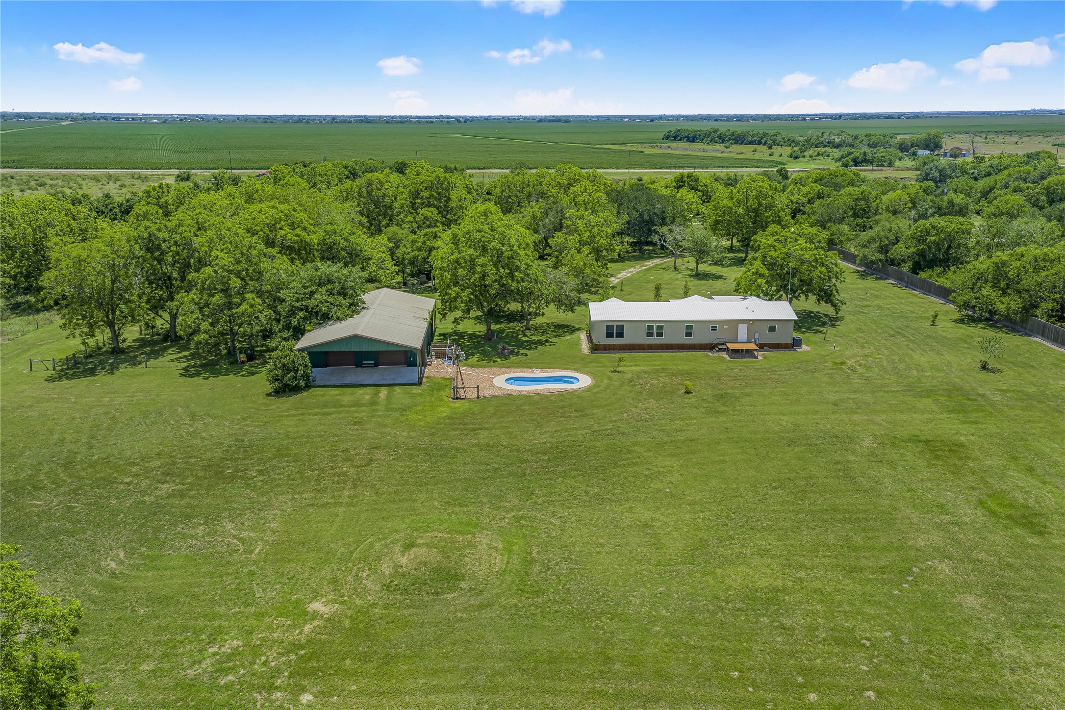 4516 Fm 1090 N Property Photo 12