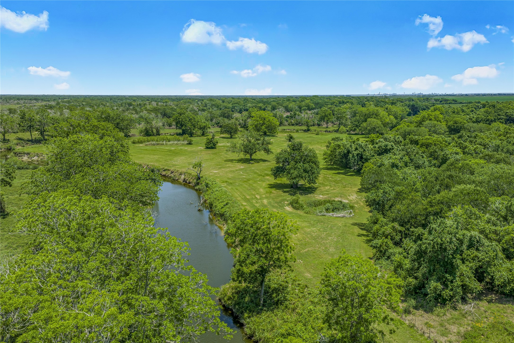 4516 Fm 1090 N Property Photo 17