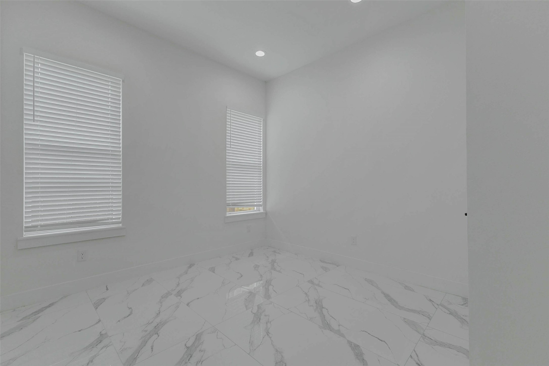 5727 Elysium Street Property Photo 8