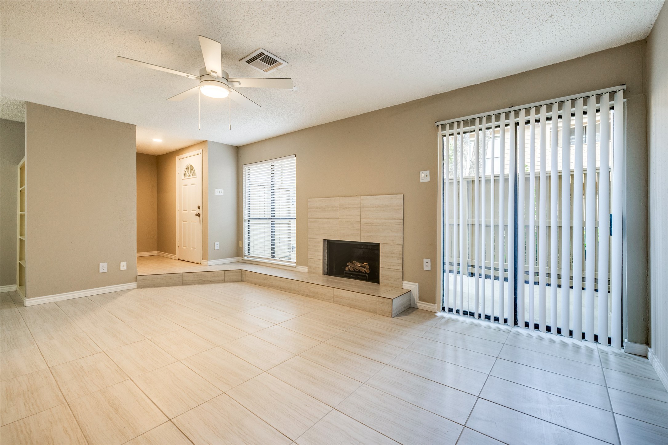 3654 Ocee Street Property Photo 1