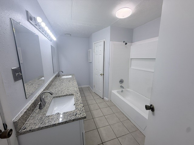 3102 Hirschfield Road Property Photo 9