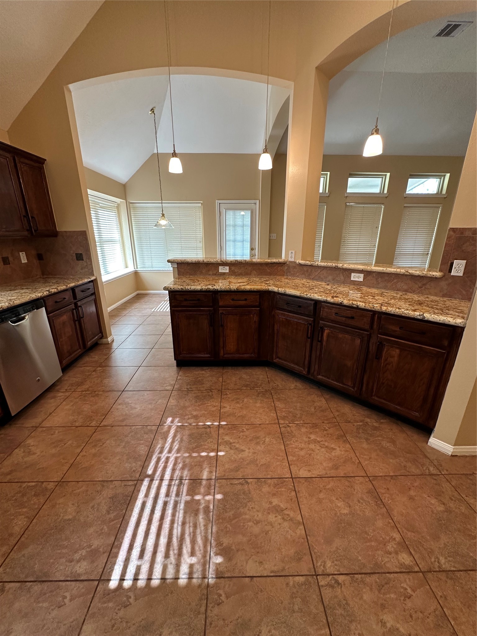 4530 Plantation Pass Drive Property Photo 8
