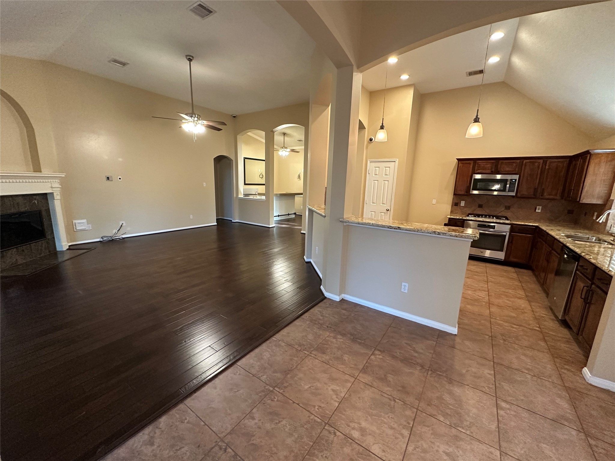4530 Plantation Pass Drive Property Photo 14