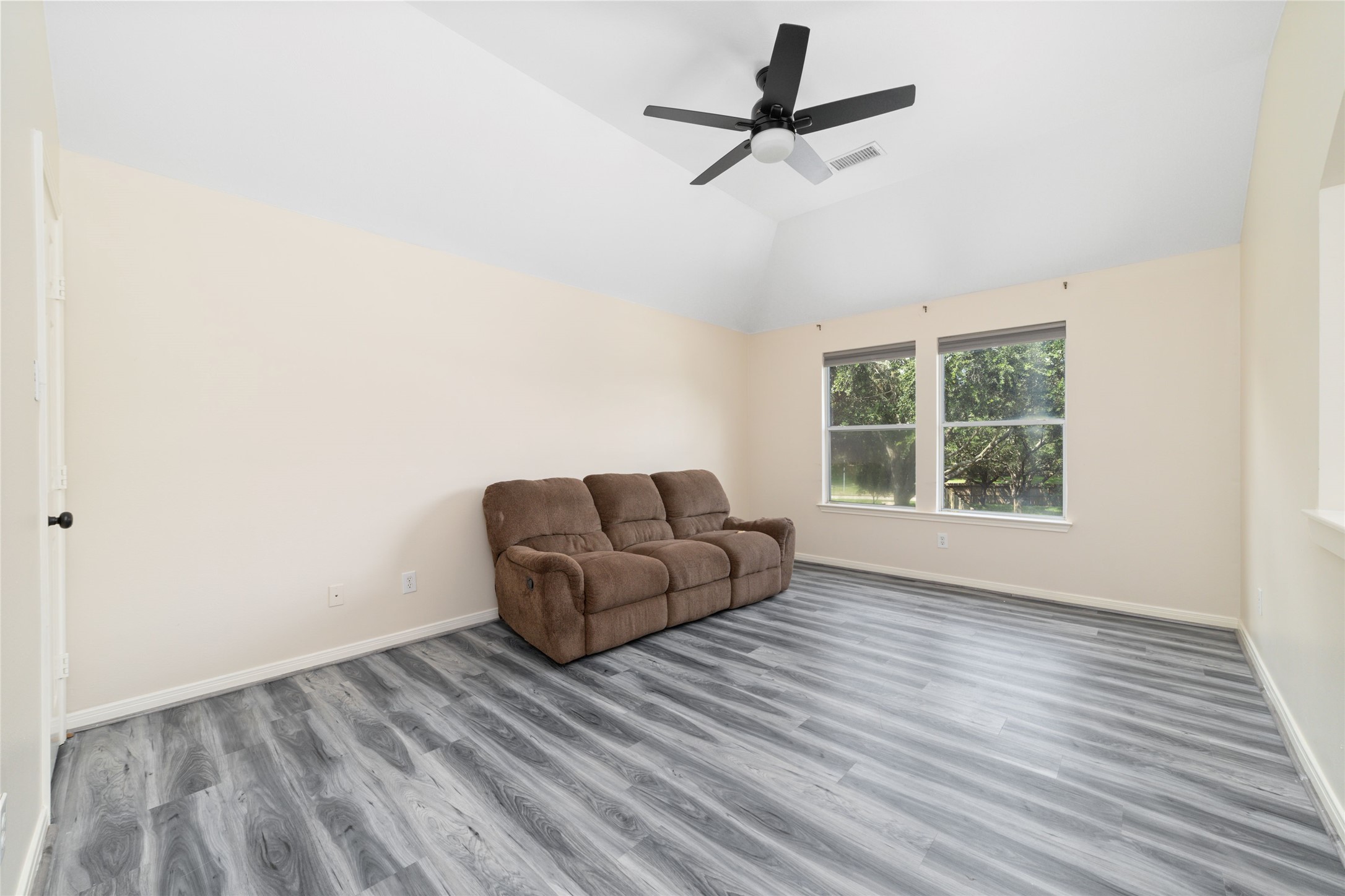 6207 Suncrest Court Property Photo 28
