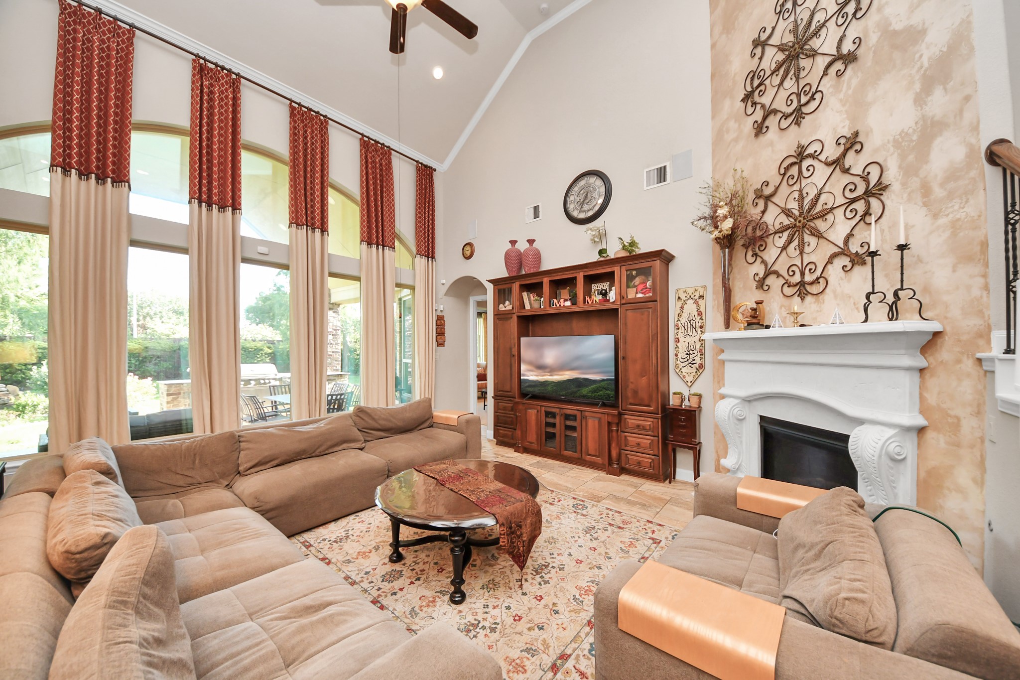 18106 Shimmer Lane Property Photo 6