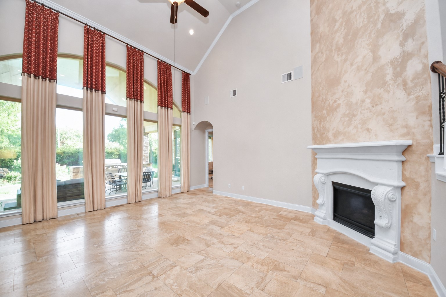 18106 Shimmer Lane Property Photo 7