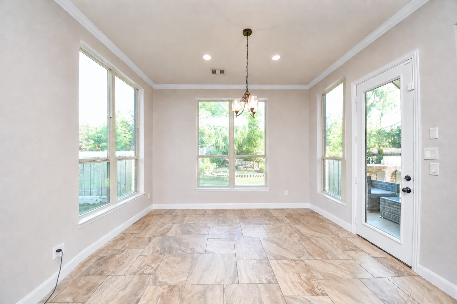 18106 Shimmer Lane Property Photo 16