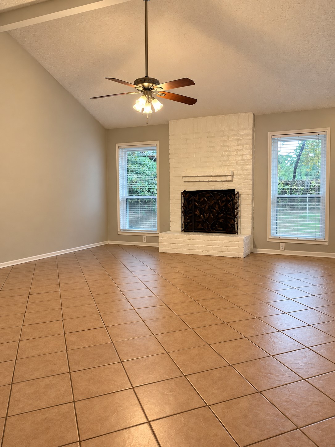 26415 Pine Canyon Drive Property Photo 8